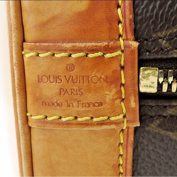 Authentic Louis Vuitton Alma Monogram Hand Bag Purse - Picture 3 of 11